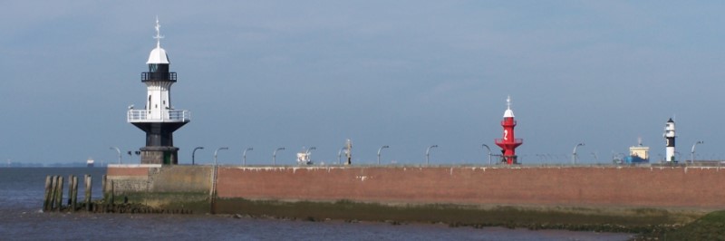 File:EinfahrtalteSchleuse.jpg