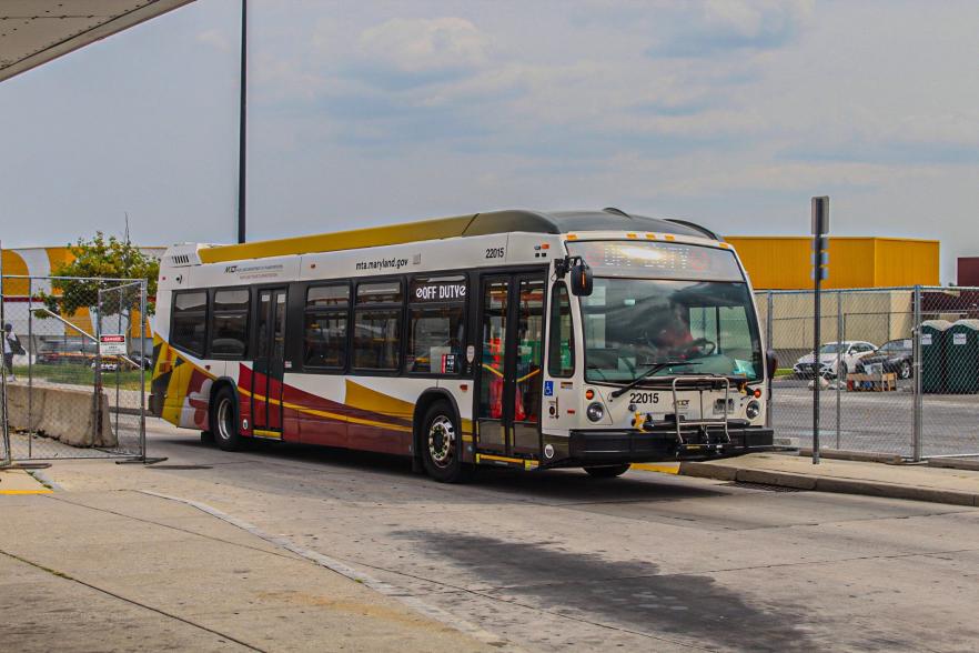 File:LFS 22015.jpg