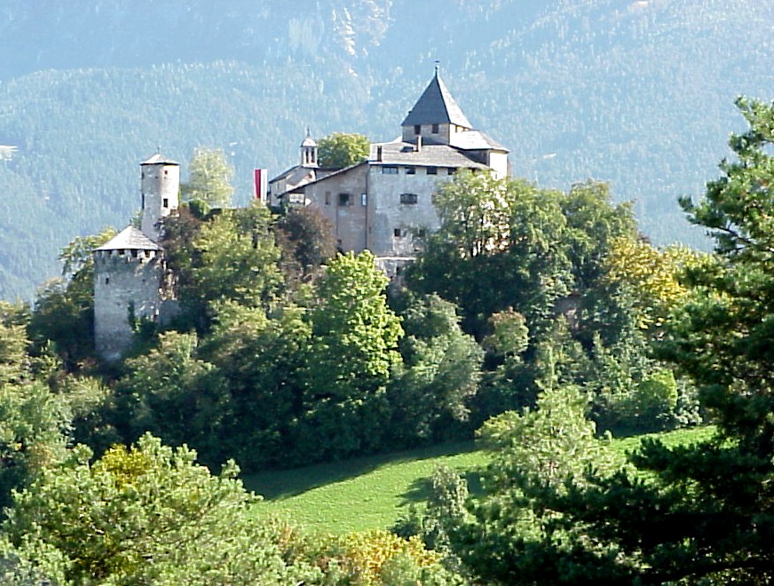 File:Schloss Proesels-2.jpg