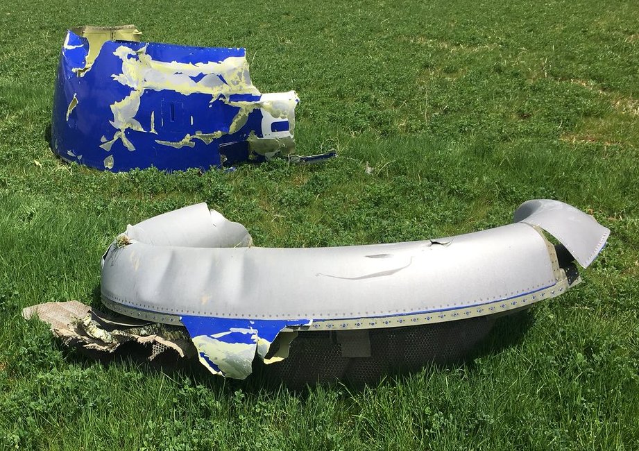File:Southwest Airlines Flight 1380 piece of the engine cowling 1 PHL KPHL.jpg