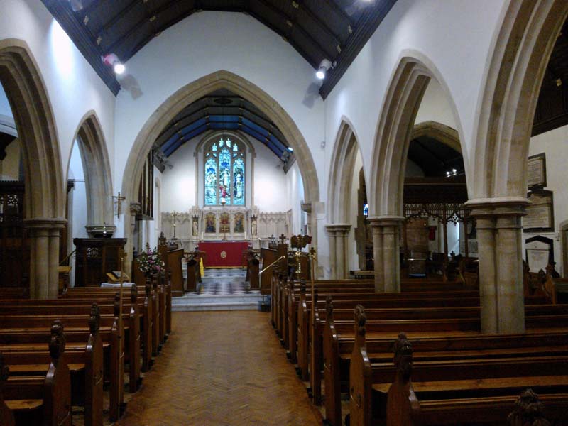 File:Interior of St Isan's Church. Llanishen, Cardiff.jpg