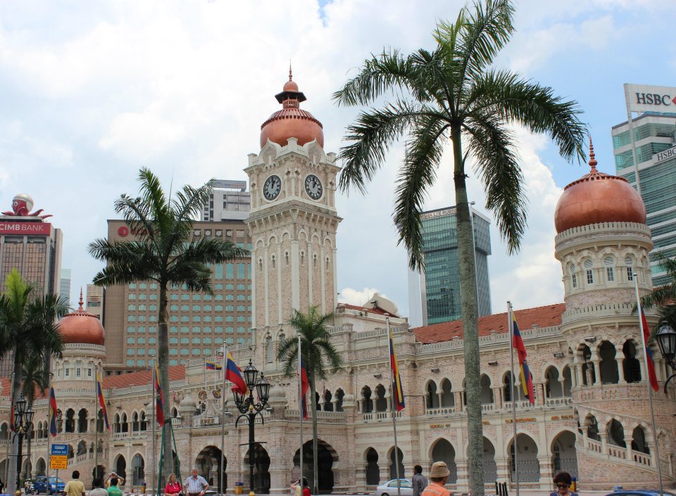 File:Sultan Abdul Samad Building KL MY.jpg