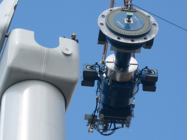File:Scout moor gearbox, rotor shaft and brake assembly.jpg