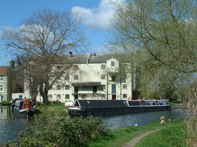 File:Parndon Mill - geograph.org.uk - 7706.jpg