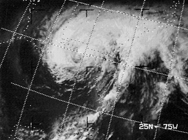 File:Hurricane Agnes.jpg