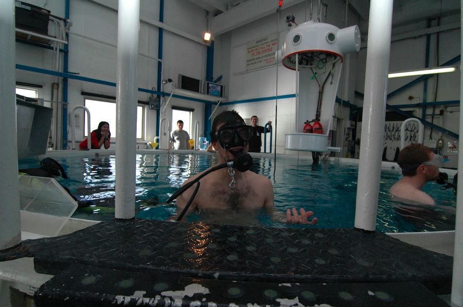 File:SETT pooltop.jpg