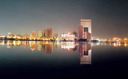 File:Jeddah Seafront.jpg