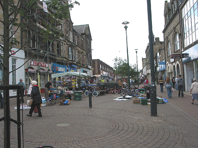 File:Middle Street, Consett - geograph.org.uk - 510430.jpg