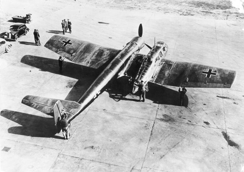 File:Bundesarchiv Bild 146-1980-117-01, Aufklärungsflugzeug Blohm - Voß BV 141.jpg