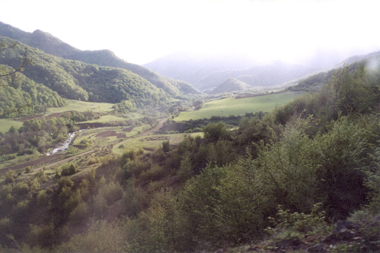 File:Scenery around Khandzk, Nagorno-Karabakh.jpg