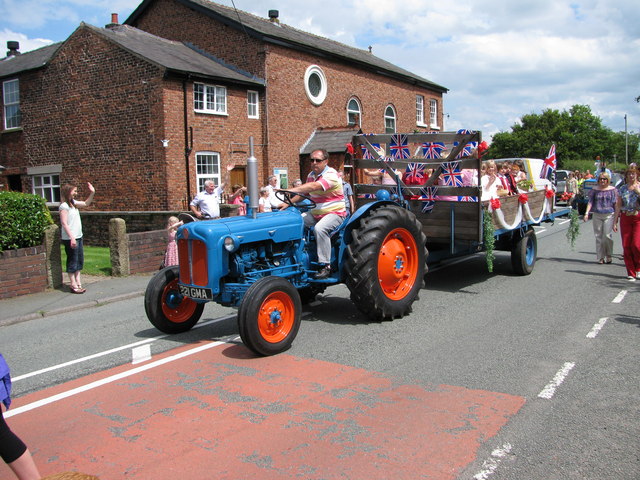 File:Lower Withington - Rose Day Procession.jpg
