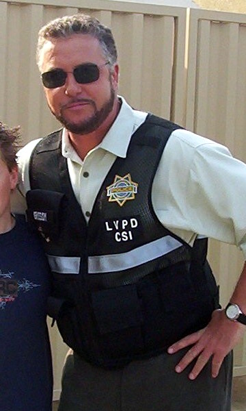 File:WilliamPetersen.jpg