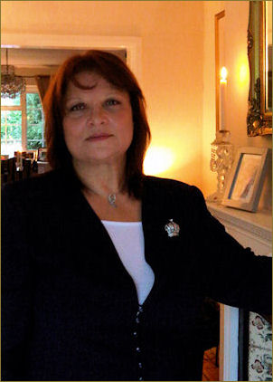 File:Francoise Pascal As I Am.jpg