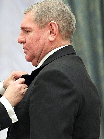File:Vladimir Krutov 2011.jpg