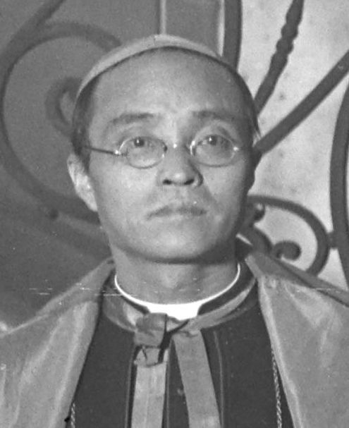 File:Évêques chinois à Paris - Mgr Hou (cropped).jpg