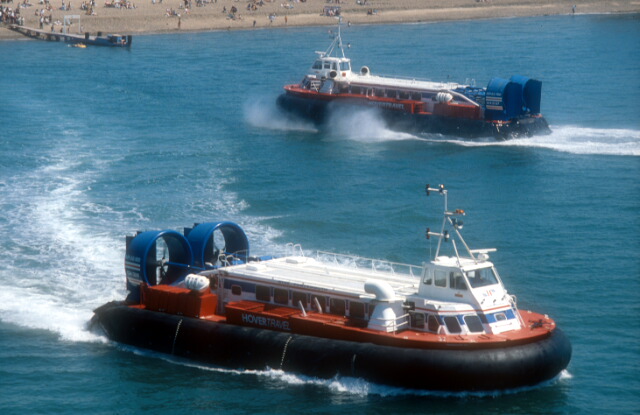 File:A busy hoverport ^ - geograph.org.uk - 372562.jpg