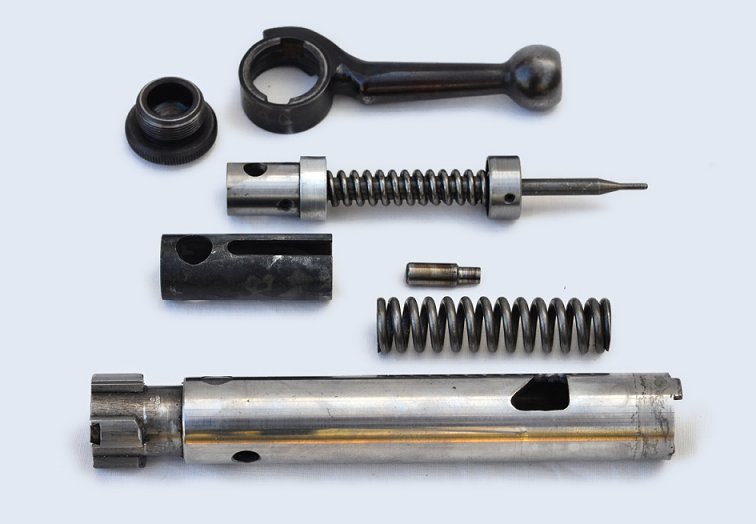 File:Swing Mk4 Bolt Disassembled..jpg