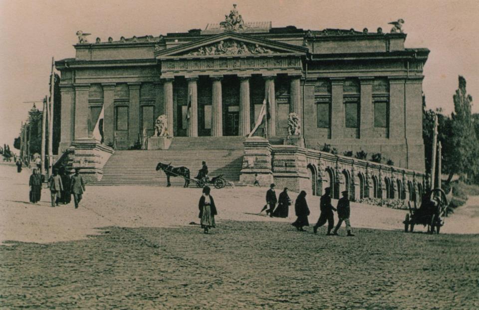 File:Музей старожитностей та мистецтв. Київ. 1904.jpg