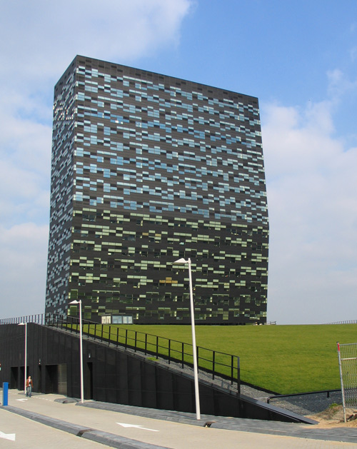 File:52Degrees b.jpg