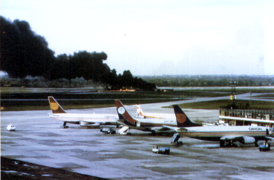 File:BrAirtours 28M 8-1988 App4.jpg