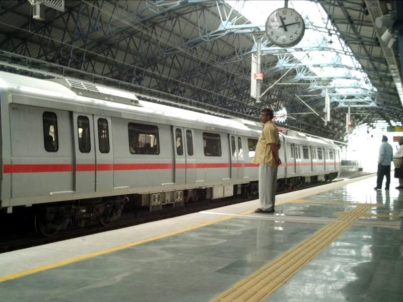 File:DelhiMetro.jpg