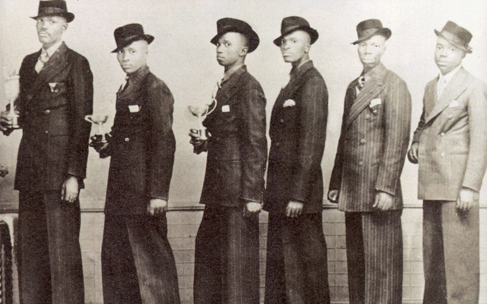 File:Solomon Linda's Original Evening Birds (1941).jpeg