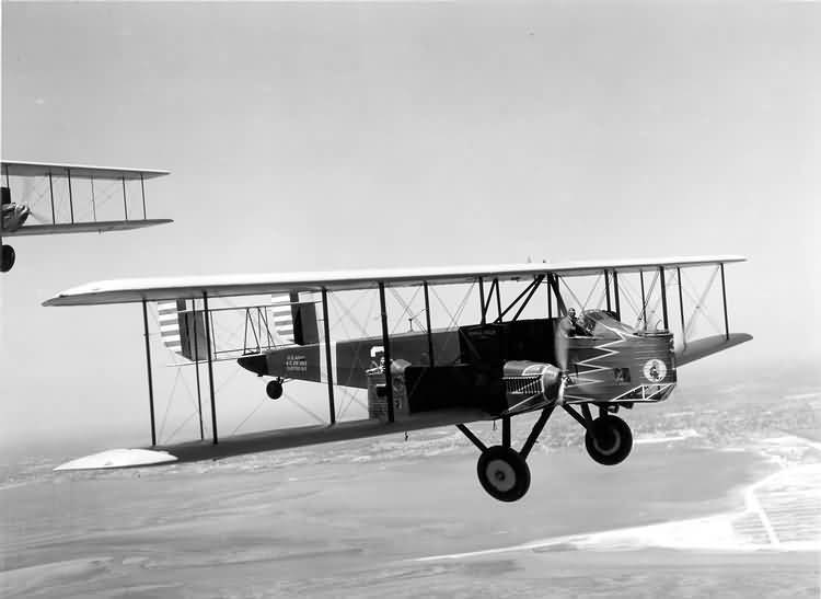 File:B-2 Condor in flight.jpg