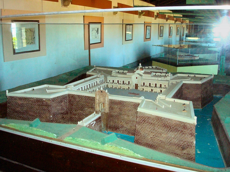 File:Fortress of Montevideo model 2.jpg
