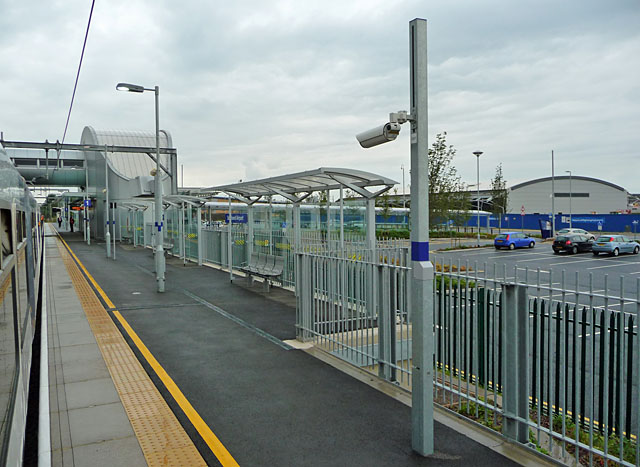 File:Southend Airport railway station (geograph 2515721).jpg
