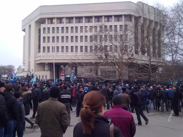 File:Митинг 26.02.2014 в Симферополе.jpg
