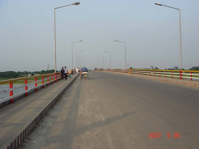 File:Shambugangh bridge in Mymensingh.jpg