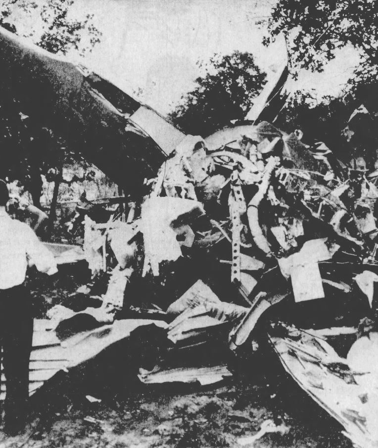 File:BA542 Wreckage 2 Ray Bell.jpg