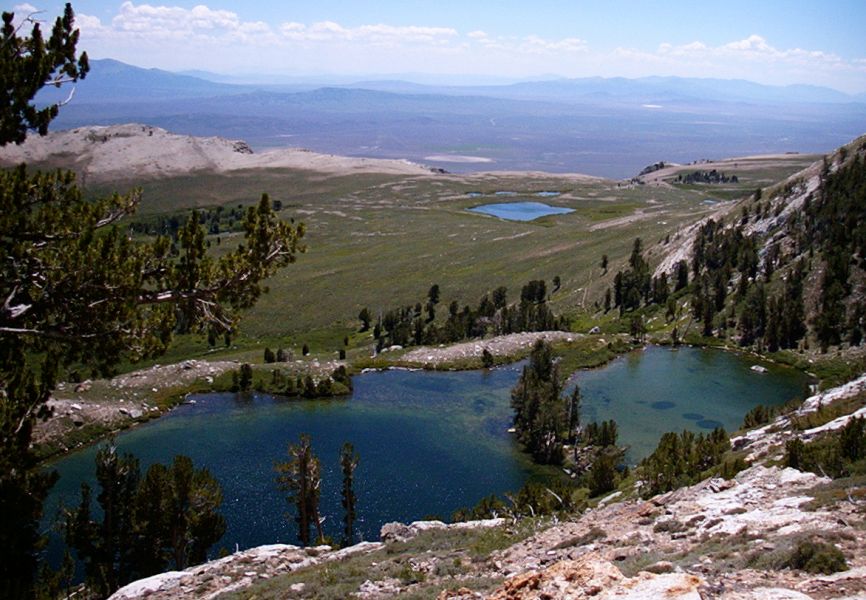 File:HiddenLakesNV.jpg