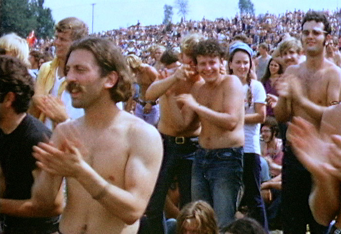 File:Woodstock redmond crowd.JPG