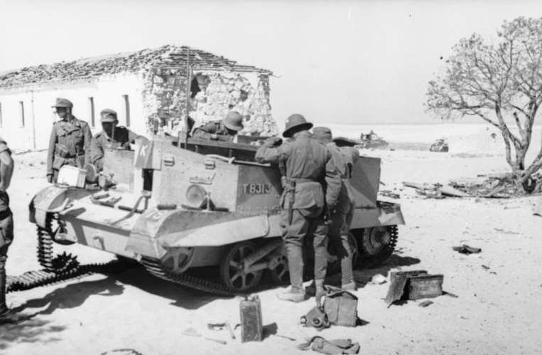 File:Bundesarchiv Bild 101I-782-0012-18, Nordafrika, zerstörter britischer Schützenpanzer.jpg