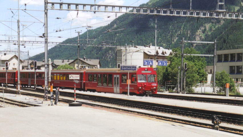 File:Samedan RhB 1755.JPG