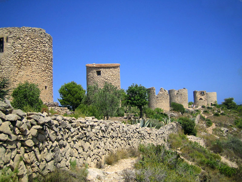 File:Molins del cap de sant antoni.jpg