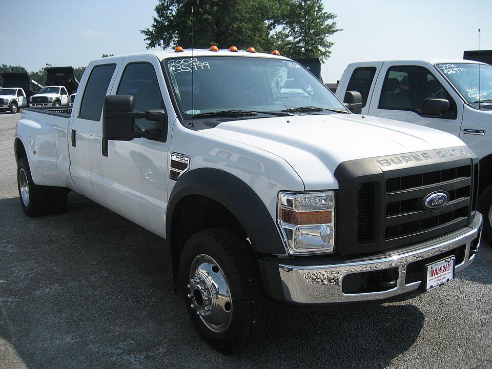 File:2008FordF450.jpg