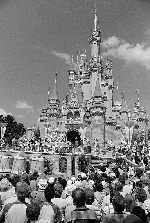 File:Disney World Opening Day Crowd.jpg
