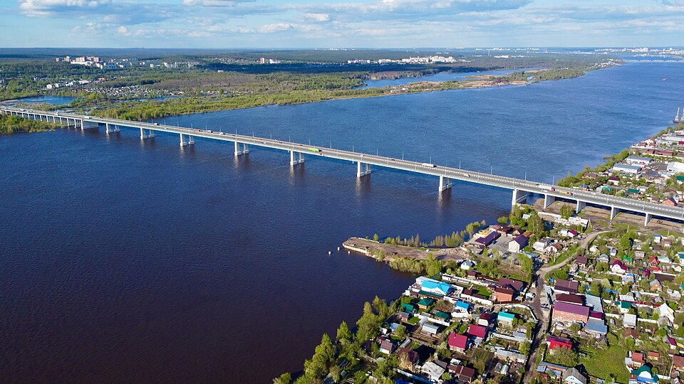 File:Krasavinsky bridge 2022 - 4.jpg