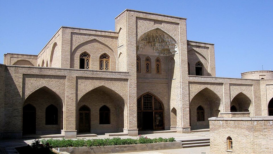 File:Shah Abbasi caravanserai of Marand.JPG