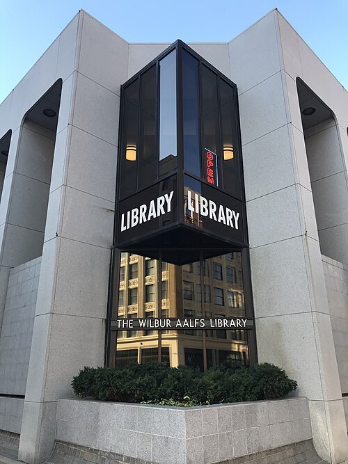 File:Wilbur Aalfs Library.jpg