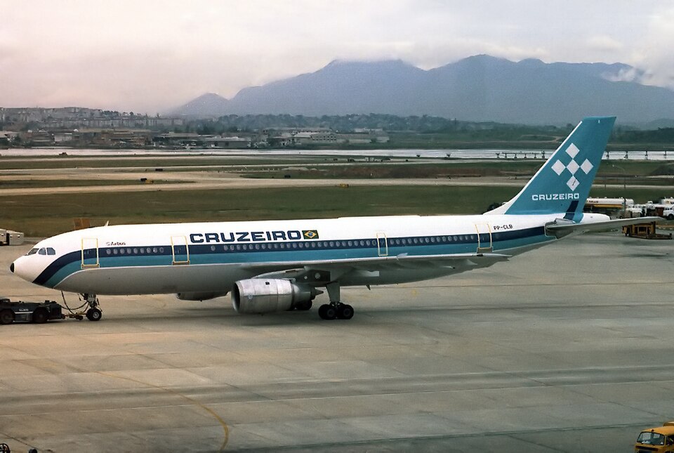 File:Airbus A300B4-2C, Cruzeiro AN0486427.jpg