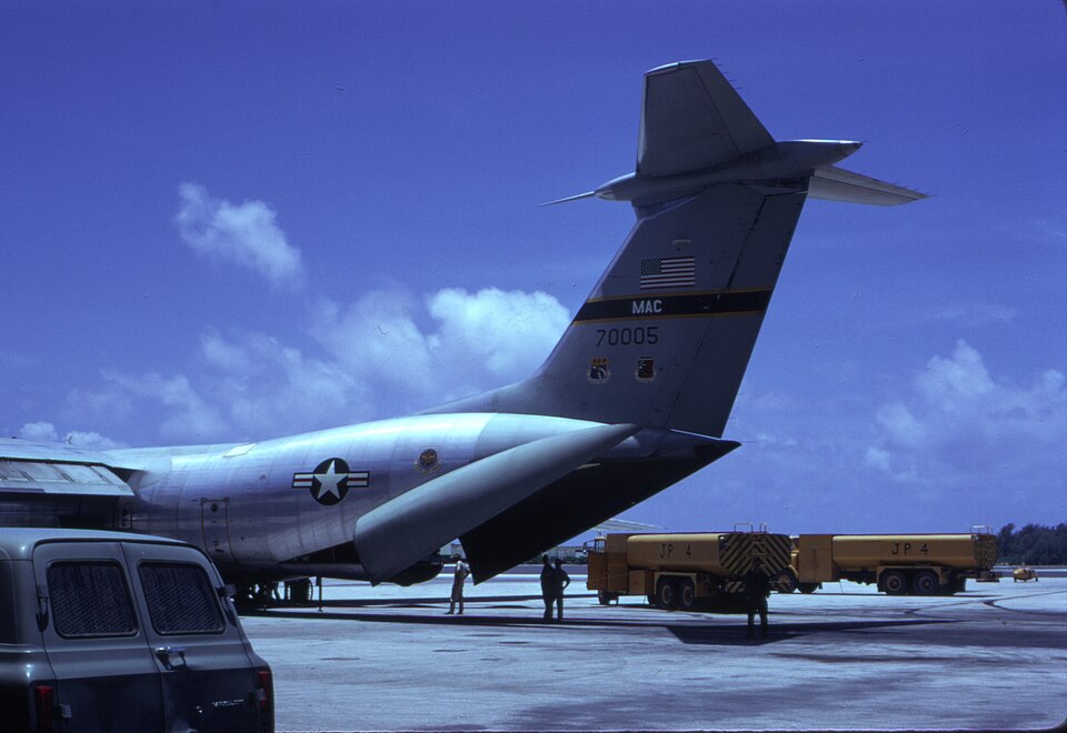 File:C141 on Midway 1970.jpg