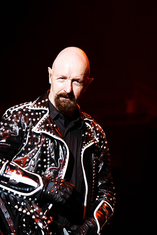 File:Rob Halford 2004.jpg