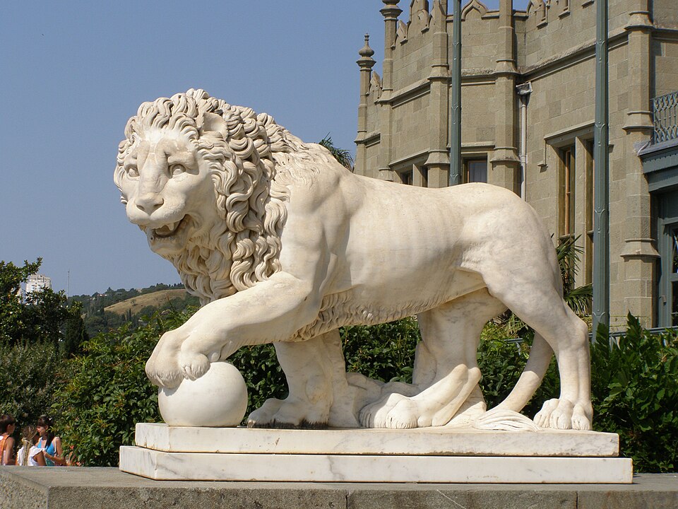 File:Vorontsov's Lion.JPG