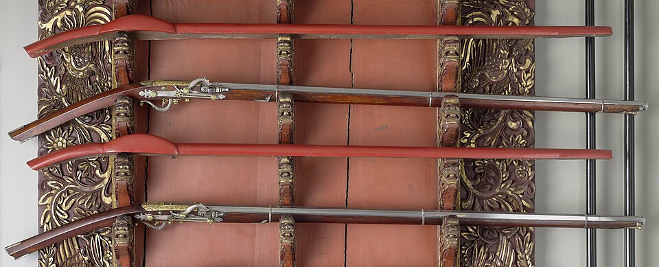 File:Vietnamese arquebuses with their cover.jpg