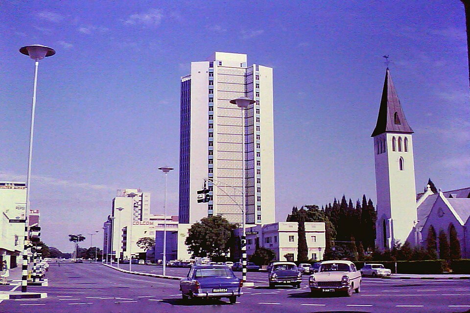 File:1970s Jameson Avenue, Salisbury, Rhodesia 6875739032.jpg