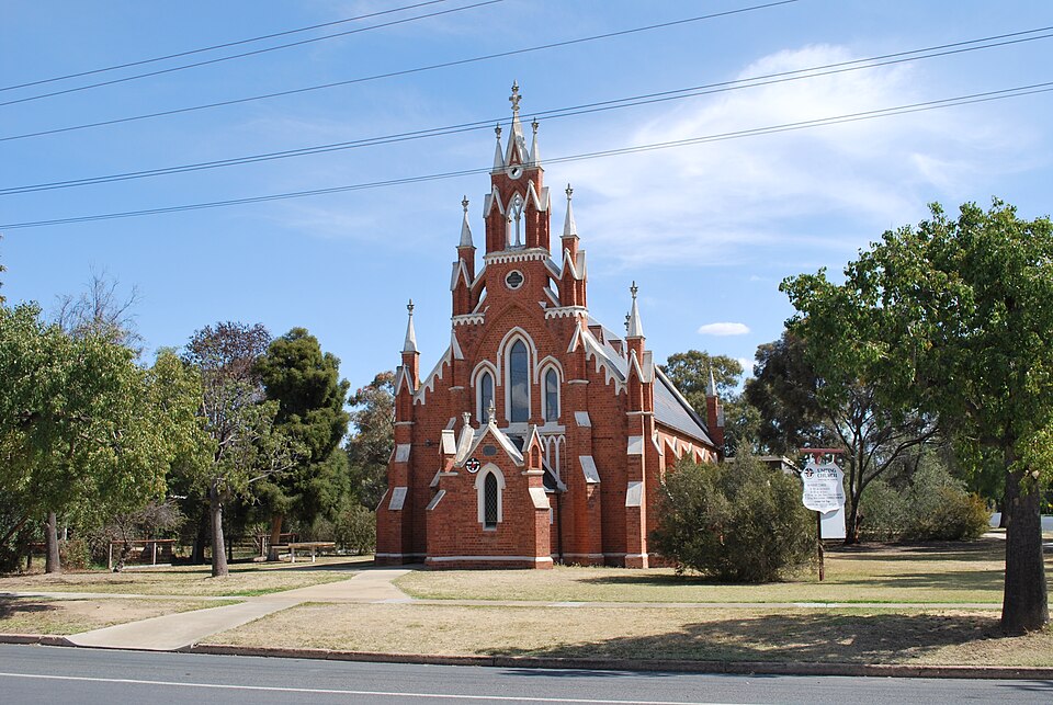 File:DeniliquinUnitingChurch.JPG