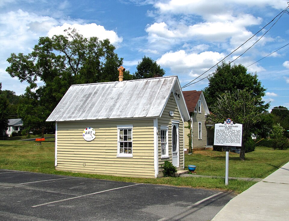 File:Dr-Carr-office-tn1.jpg